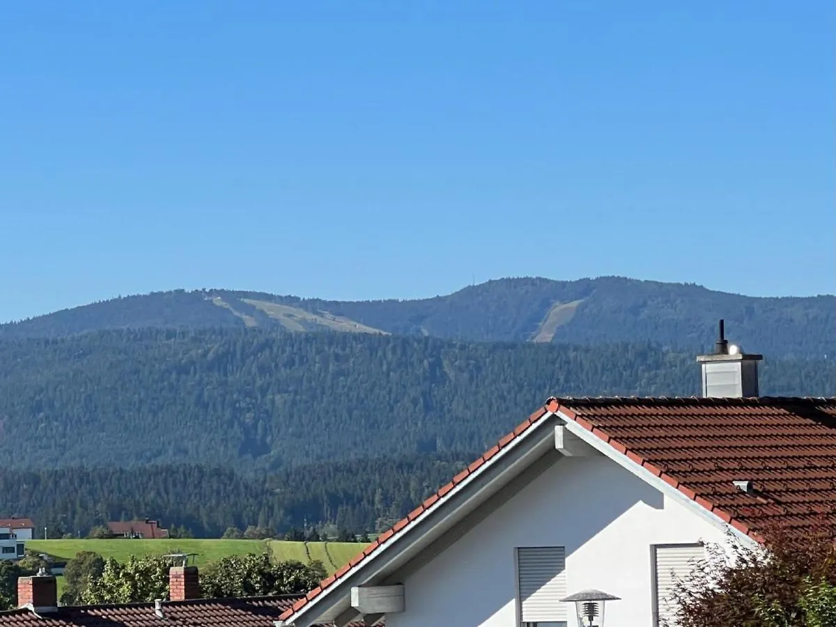 H.Aus.Zeit Ferienwohnungen Stockbauer Реген Германия